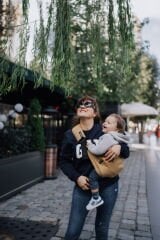 tinytrek Child Carrier - 10 Ay - 4 Yaş (18 Kg) Hardal Çocuk Taşıyıcı I Ana Kucağı - Sling