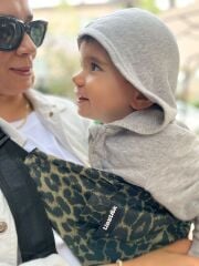 tinytrek Child Carrier - 10 Ay - 4 Yaş (18 Kg) Haki Leopar  Çocuk Taşıyıcı I Ana Kucağı - Sling