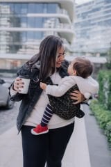 tinytrek Child Carrier - 10 Ay - 4 Yaş (18 Kg) Haki Leopar  Çocuk Taşıyıcı I Ana Kucağı - Sling